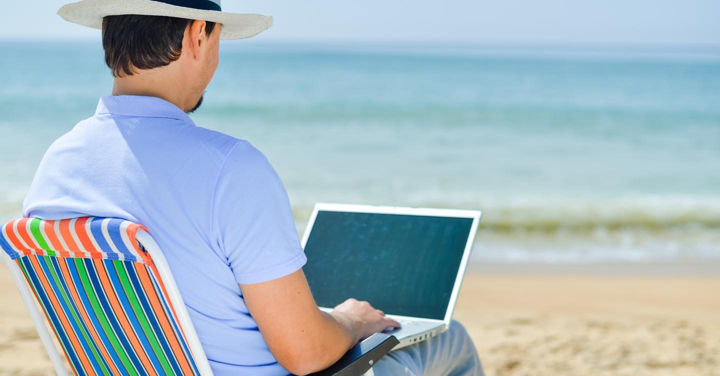 Quando il lavoratore o la lavoratrice sono in vacanza – di Alessandro Villari